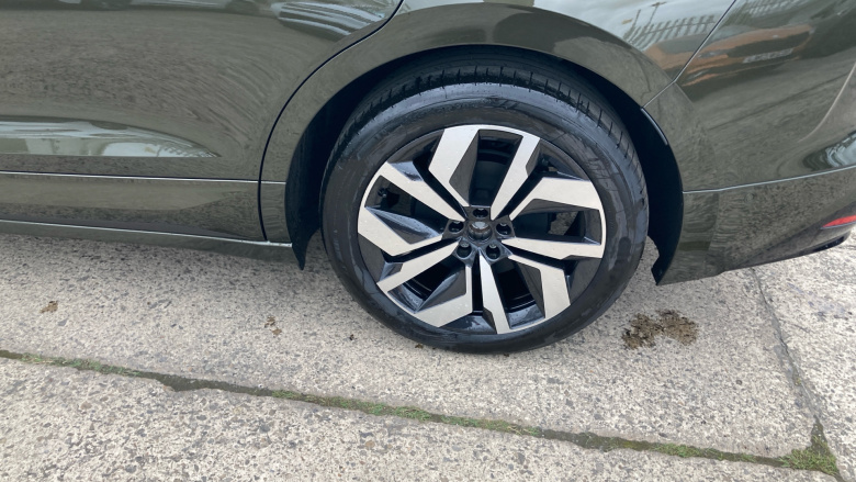 Skoda Enyaq 210kW 85x Sportline 82kWh 4x4 5dr Auto [Maxx] Electric Estate